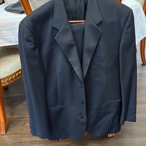 Mens tuxedo